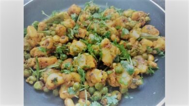 aloo matar sabji | potato peas dry curry